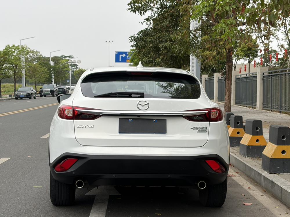 Mazda Mazda CX-4
