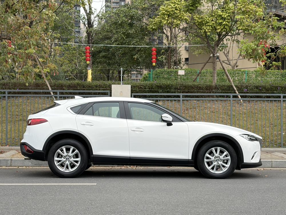 Mazda Mazda CX-4