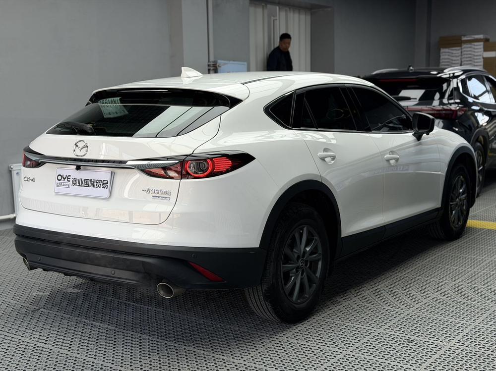 Mazda Mazda CX-4
