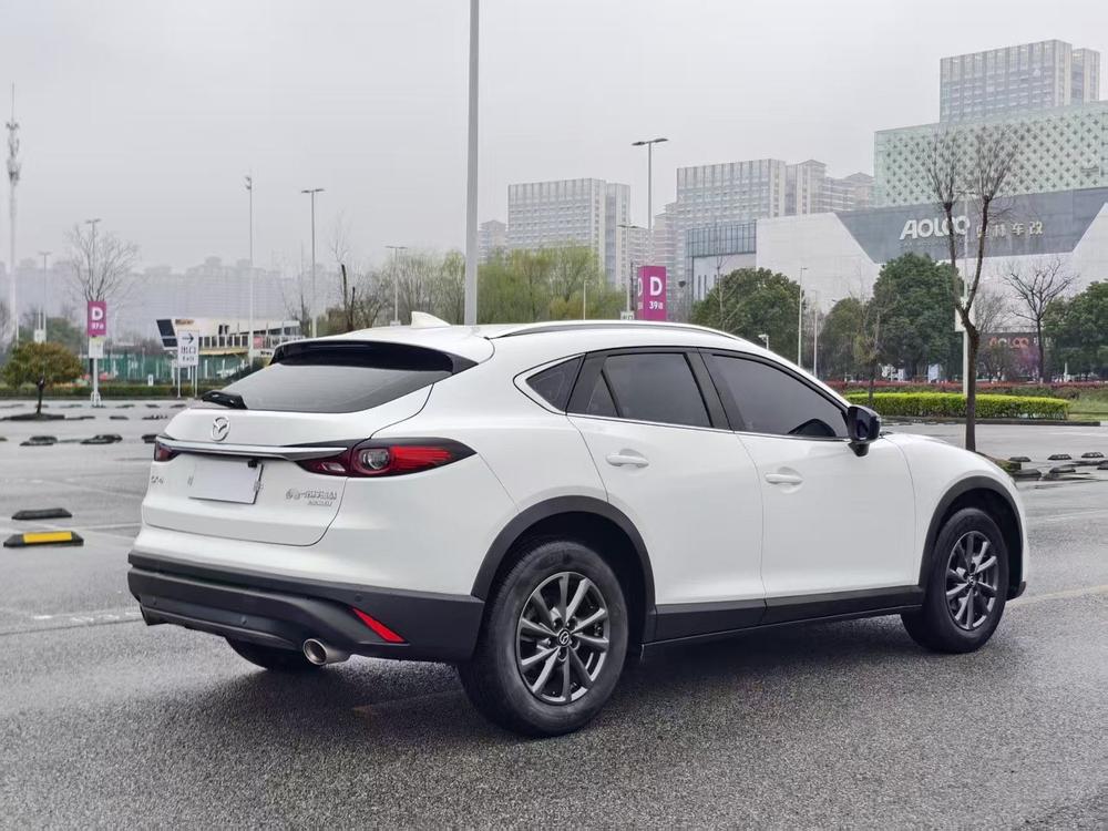 Mazda Mazda CX-4