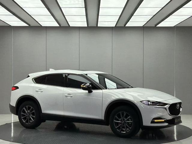 Mazda Mazda CX-4