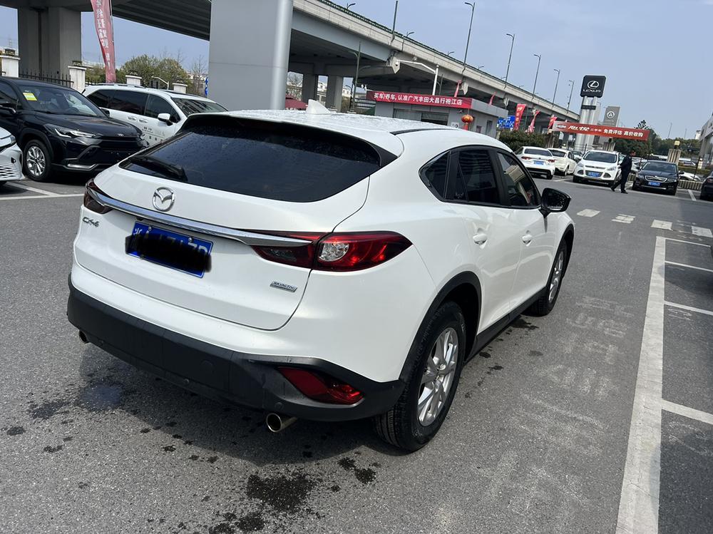 Mazda Mazda CX-4