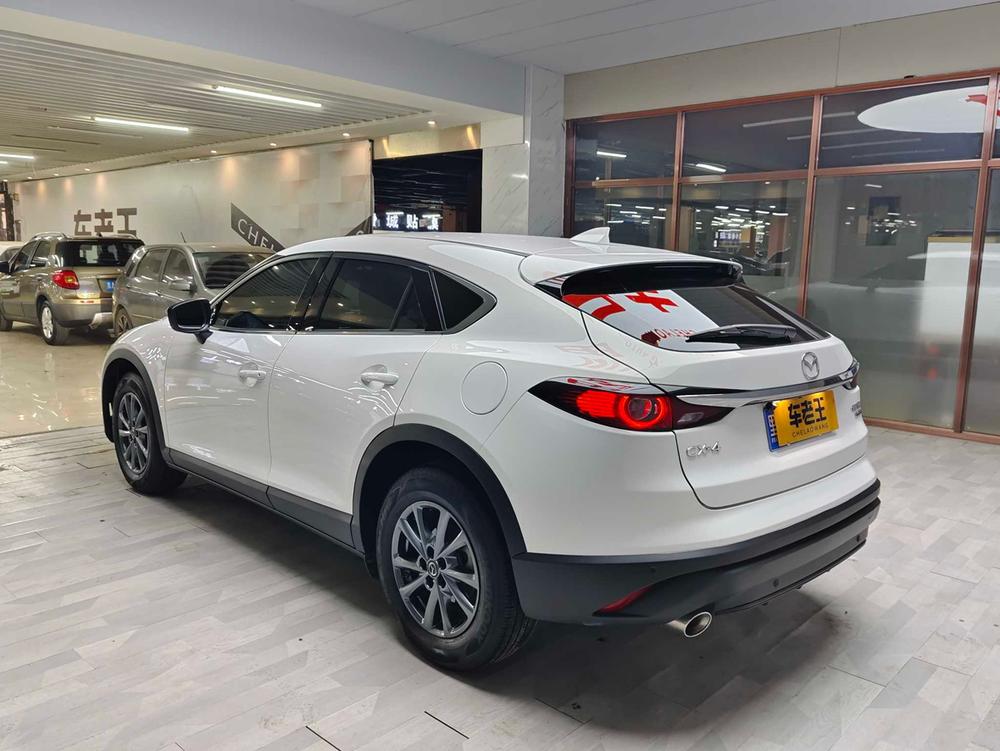 Mazda Mazda CX-4