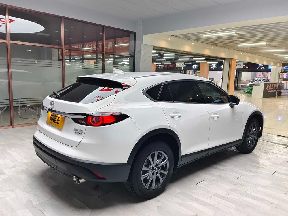 Mazda Mazda CX-4