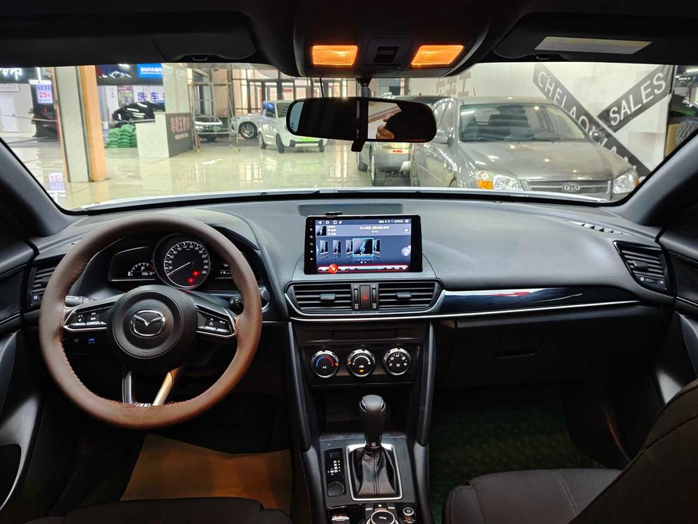 Mazda Mazda CX-4