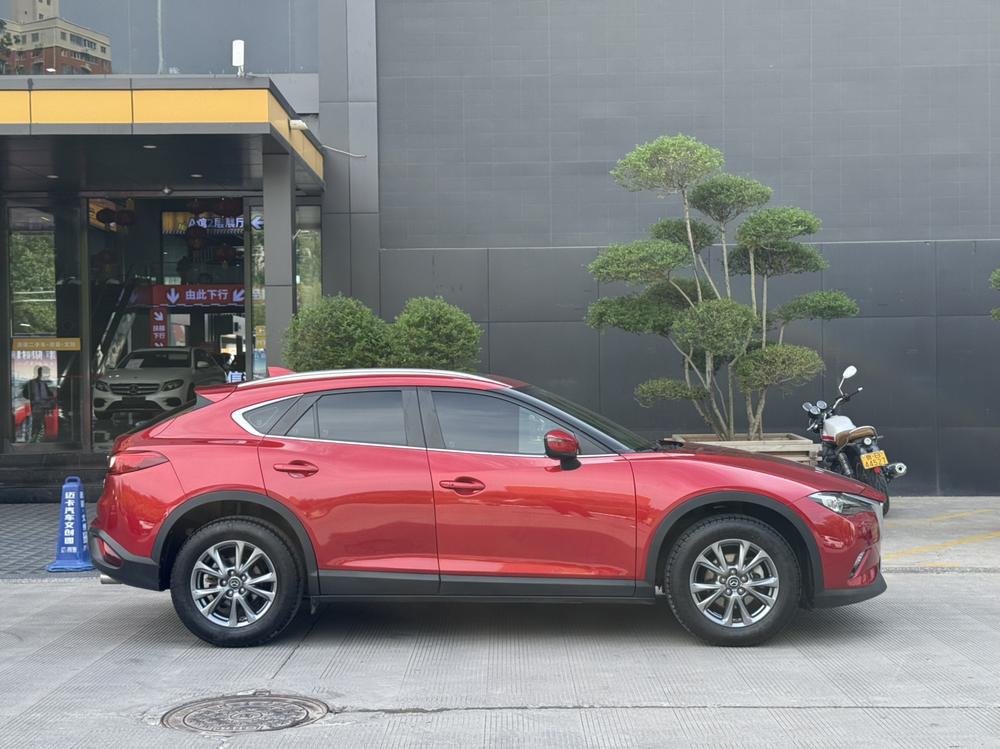 Mazda Mazda CX-4
