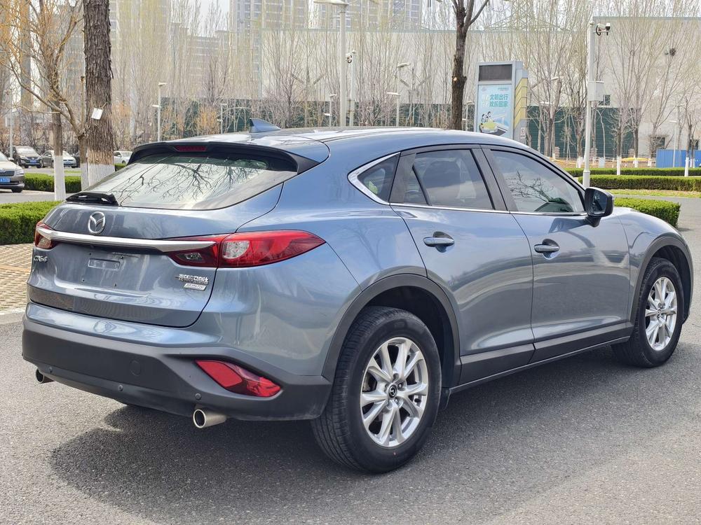 Mazda Mazda CX-4