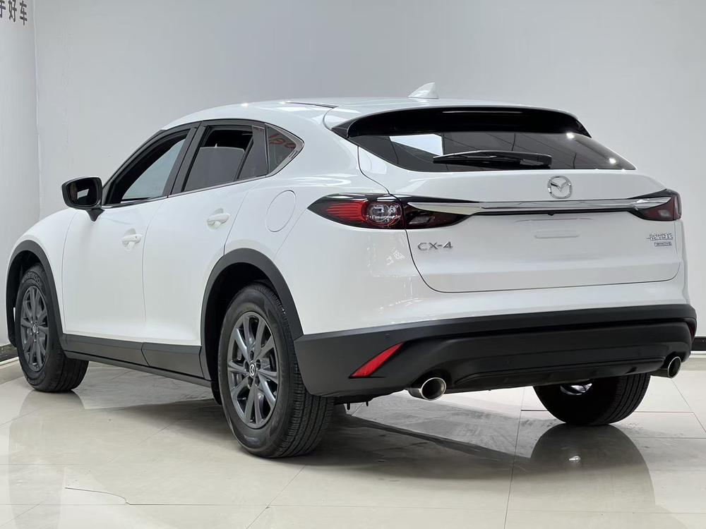 Mazda Mazda CX-4