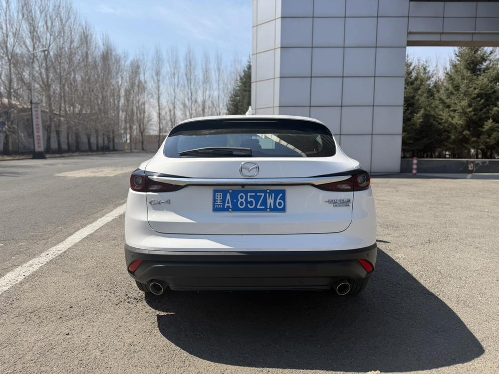 Mazda Mazda CX-4