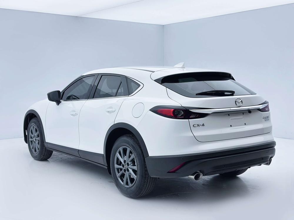 Mazda Mazda CX-4