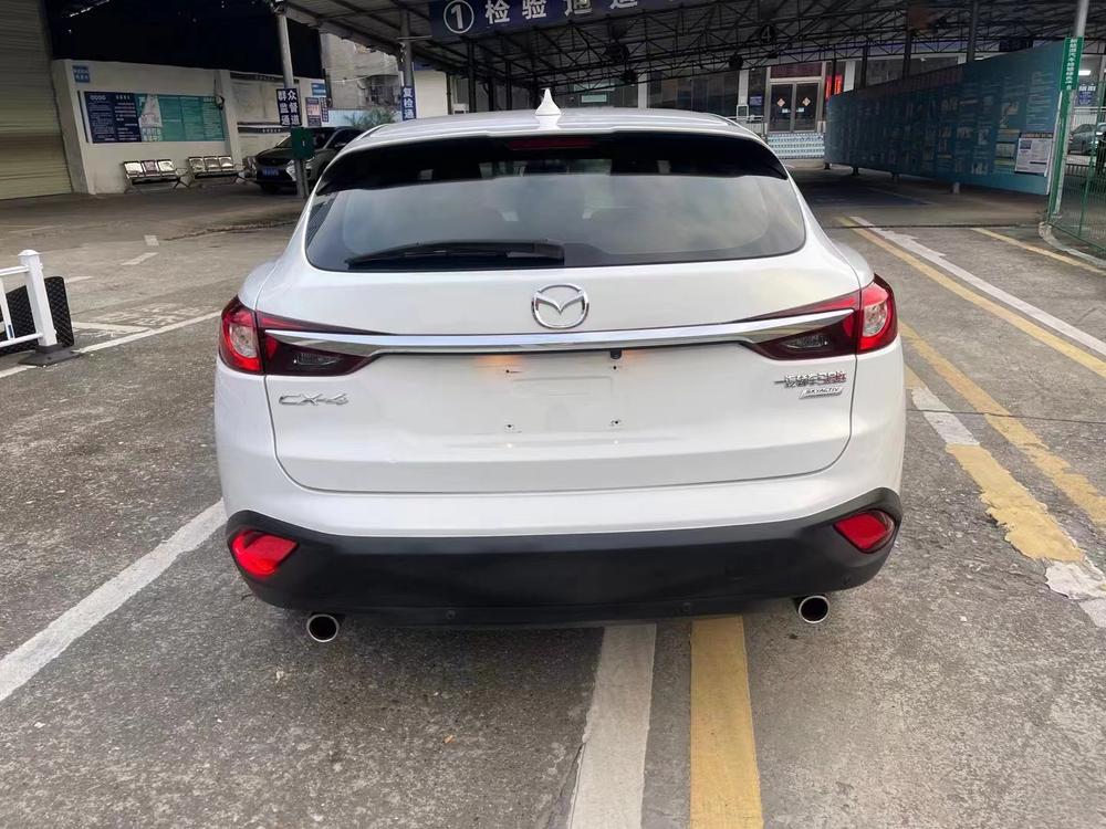 Mazda Mazda CX-4