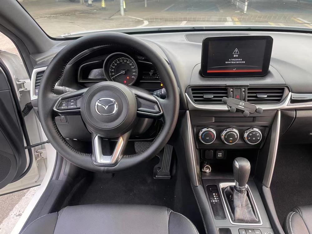 Mazda Mazda CX-4