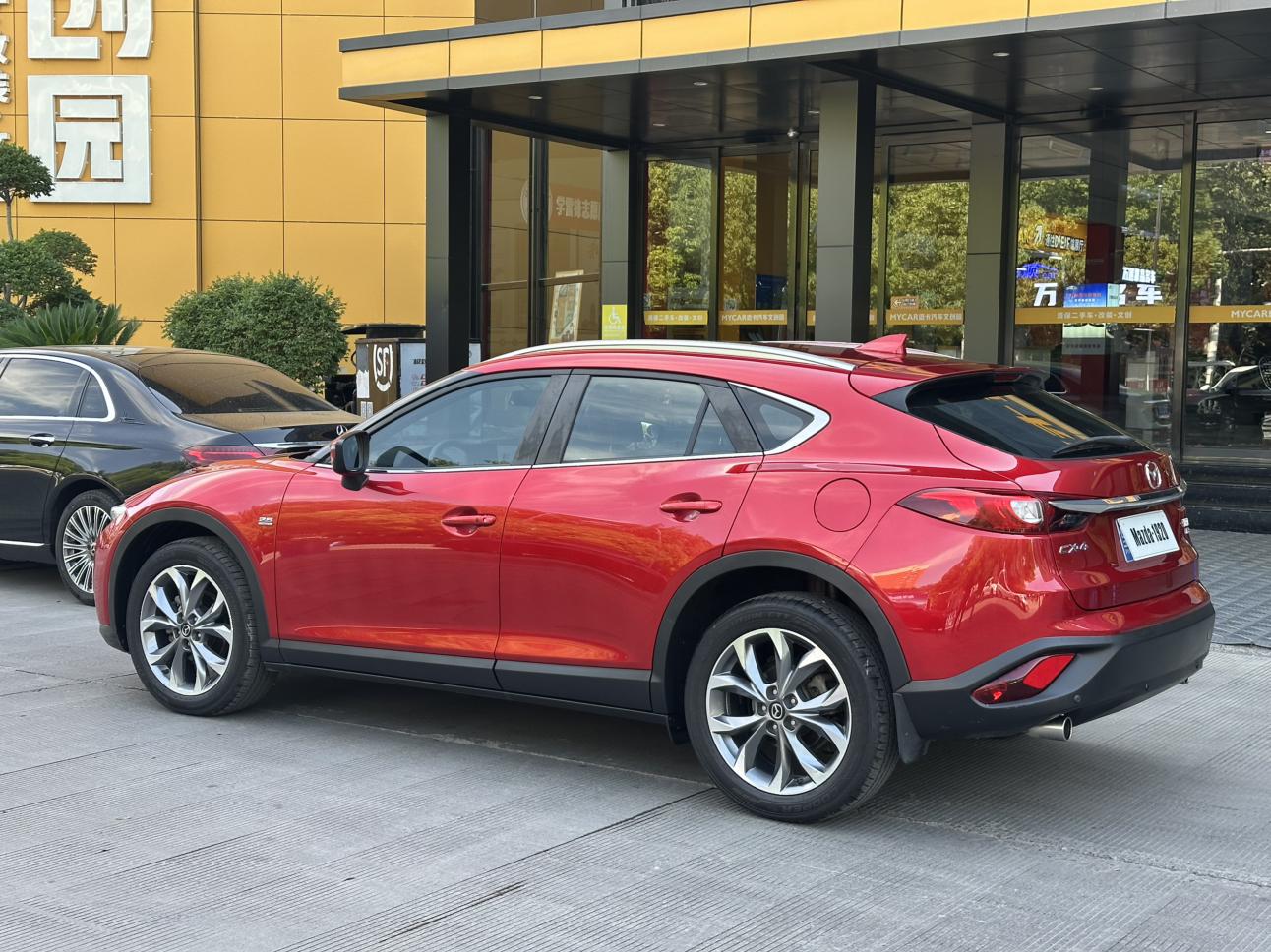 Mazda Mazda CX-4