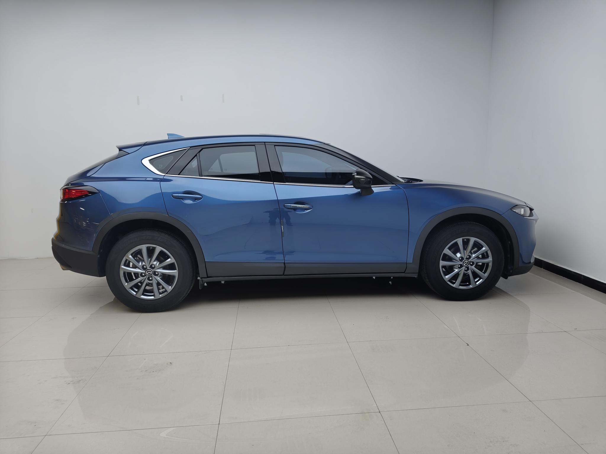 Mazda Mazda CX-4