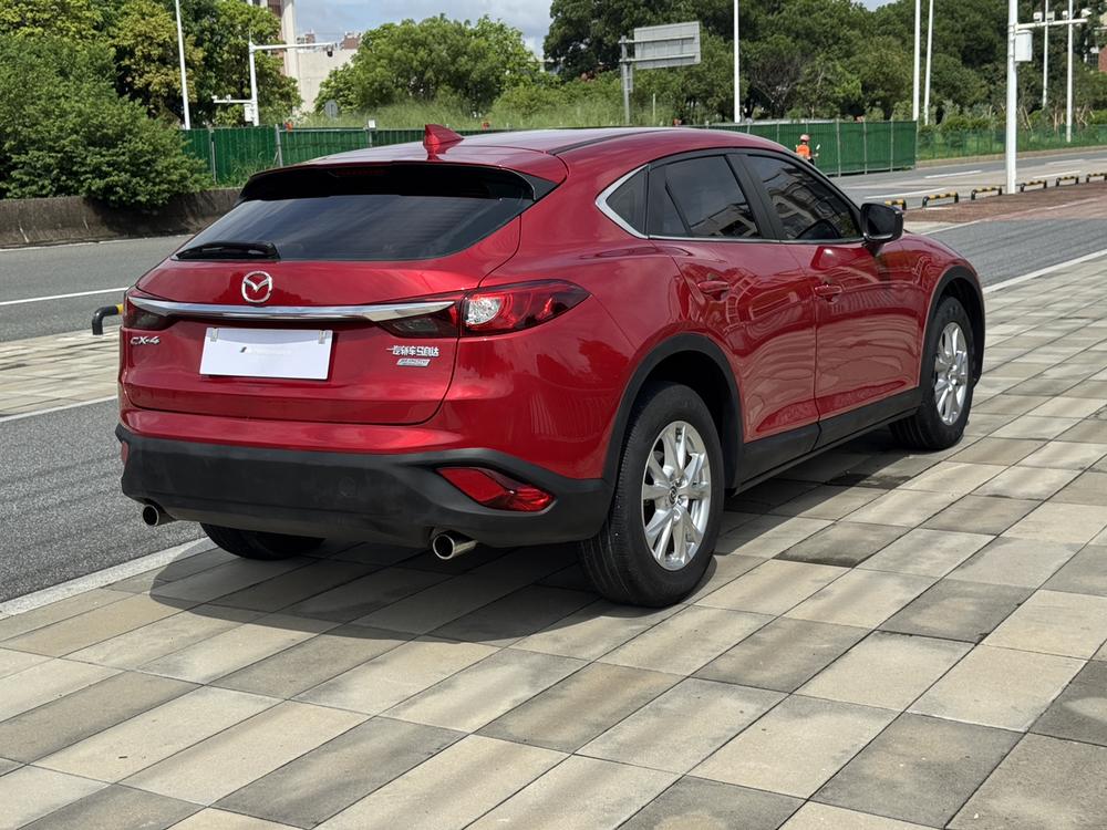 Mazda Mazda CX-4