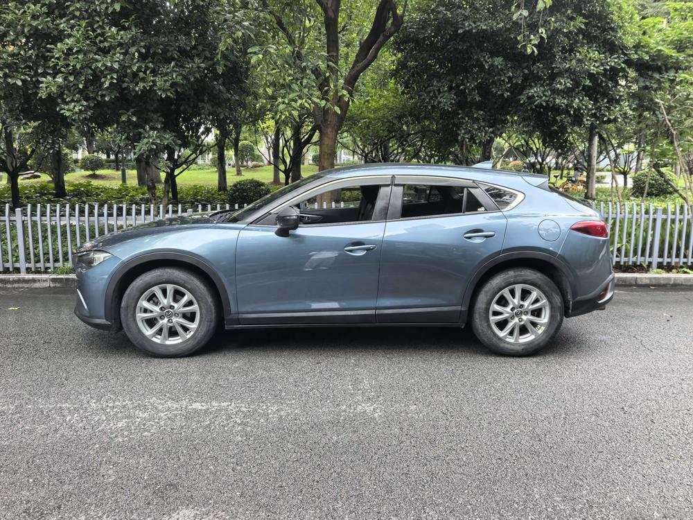 Mazda Mazda CX-4