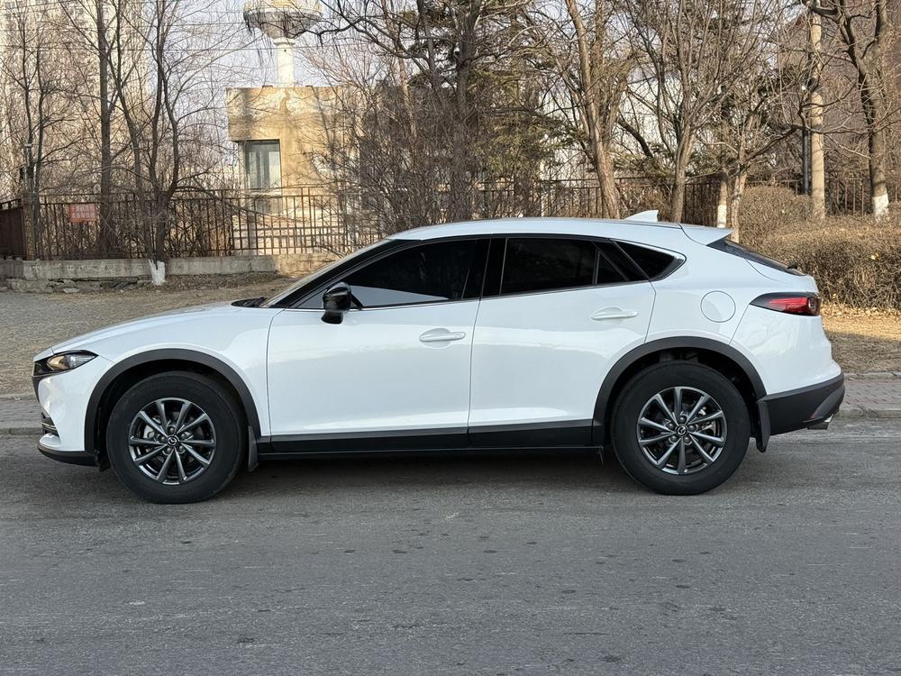 Mazda Mazda CX-4