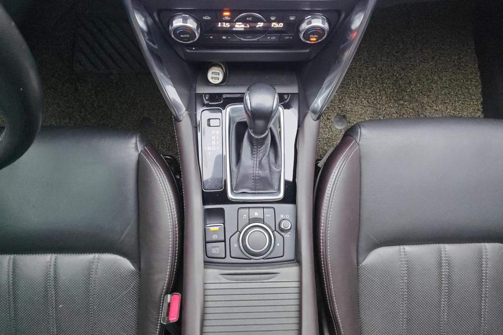 Mazda Mazda CX-4