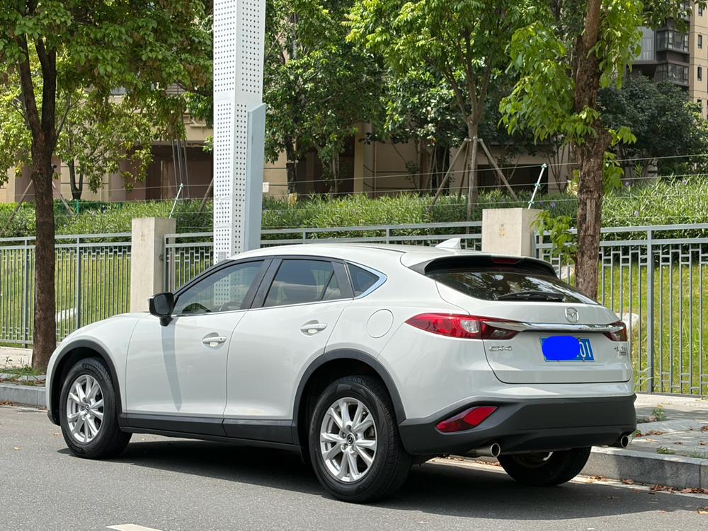 Mazda Mazda CX-4
