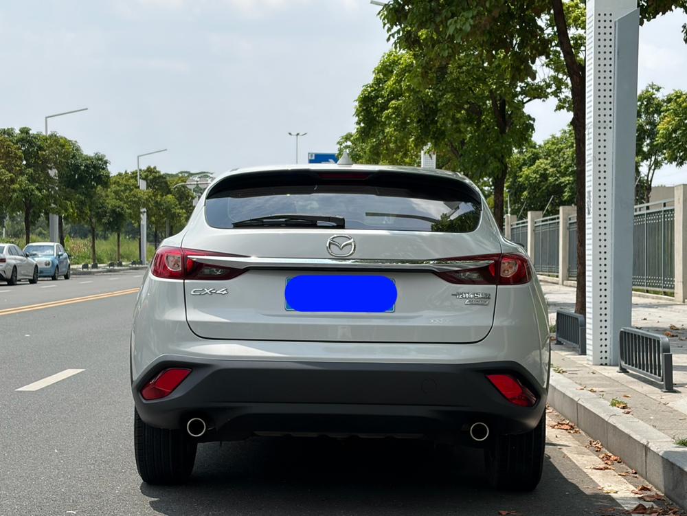 Mazda Mazda CX-4