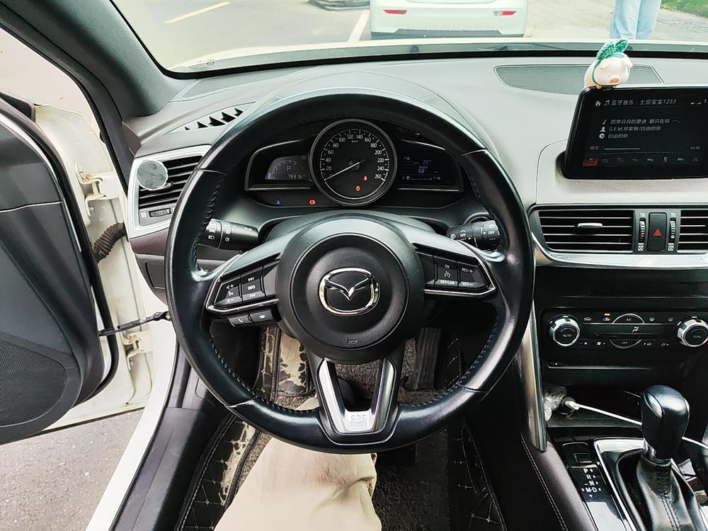 Mazda Mazda CX-4