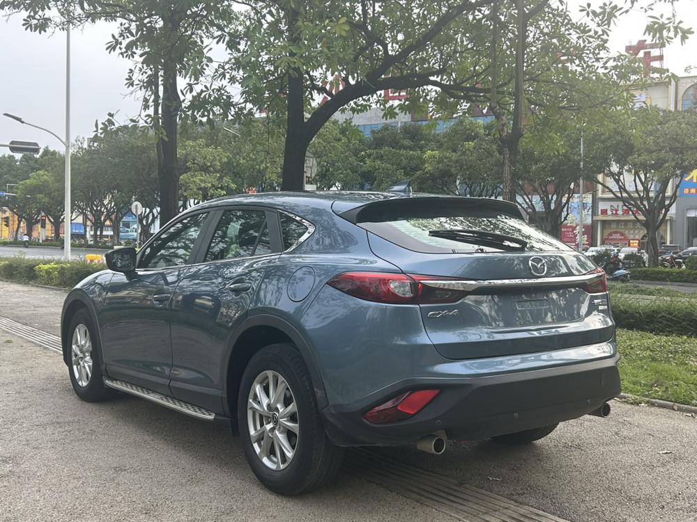 Mazda Mazda CX-4