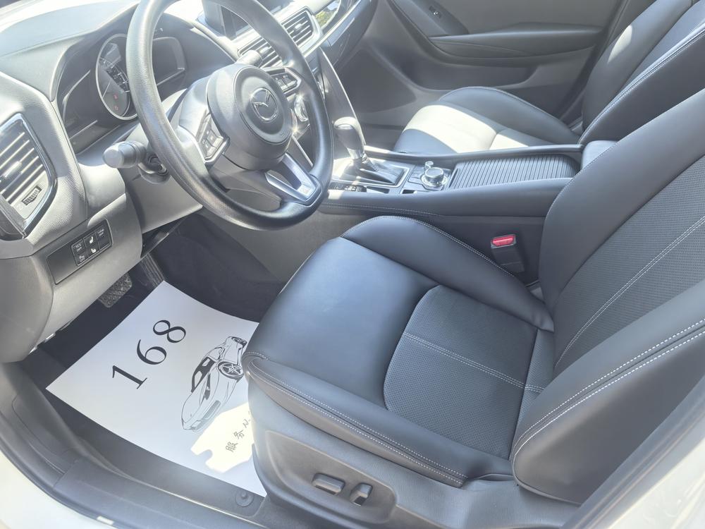 Mazda Mazda CX-4