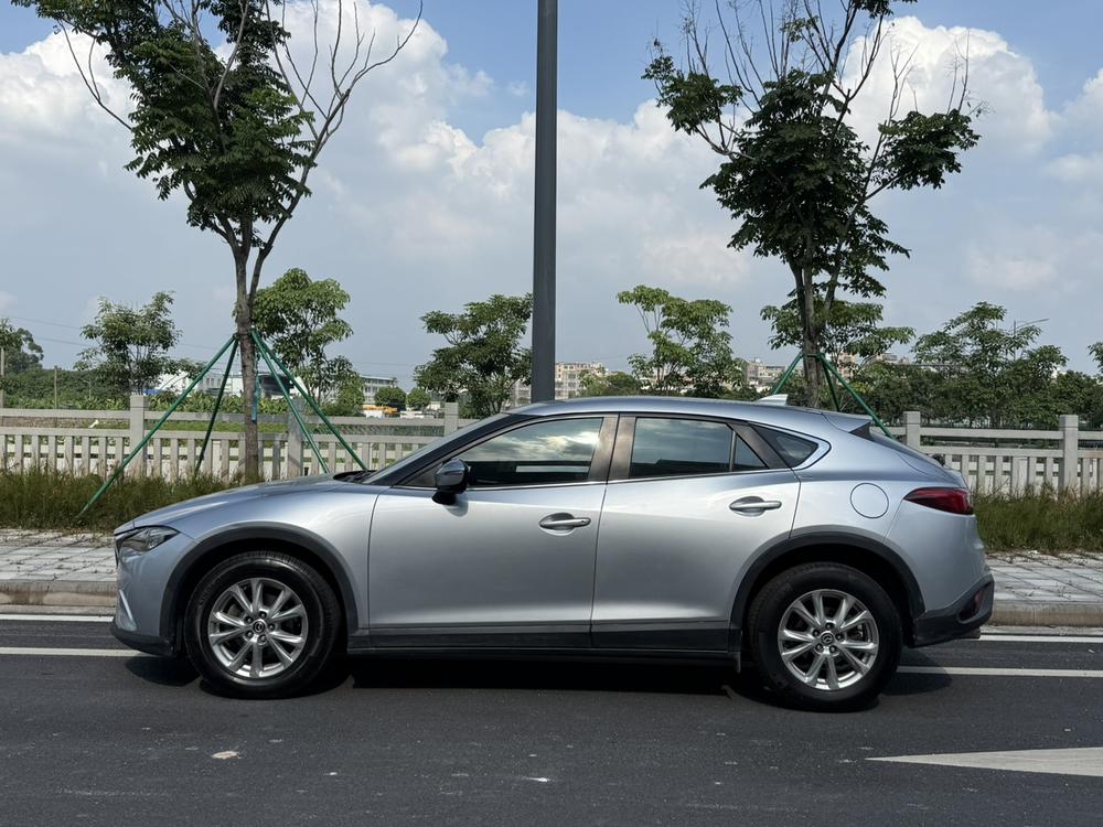 Mazda Mazda CX-4