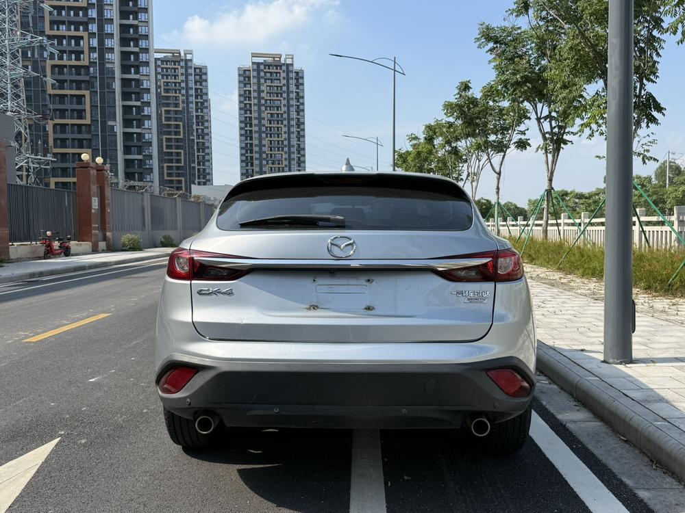 Mazda Mazda CX-4