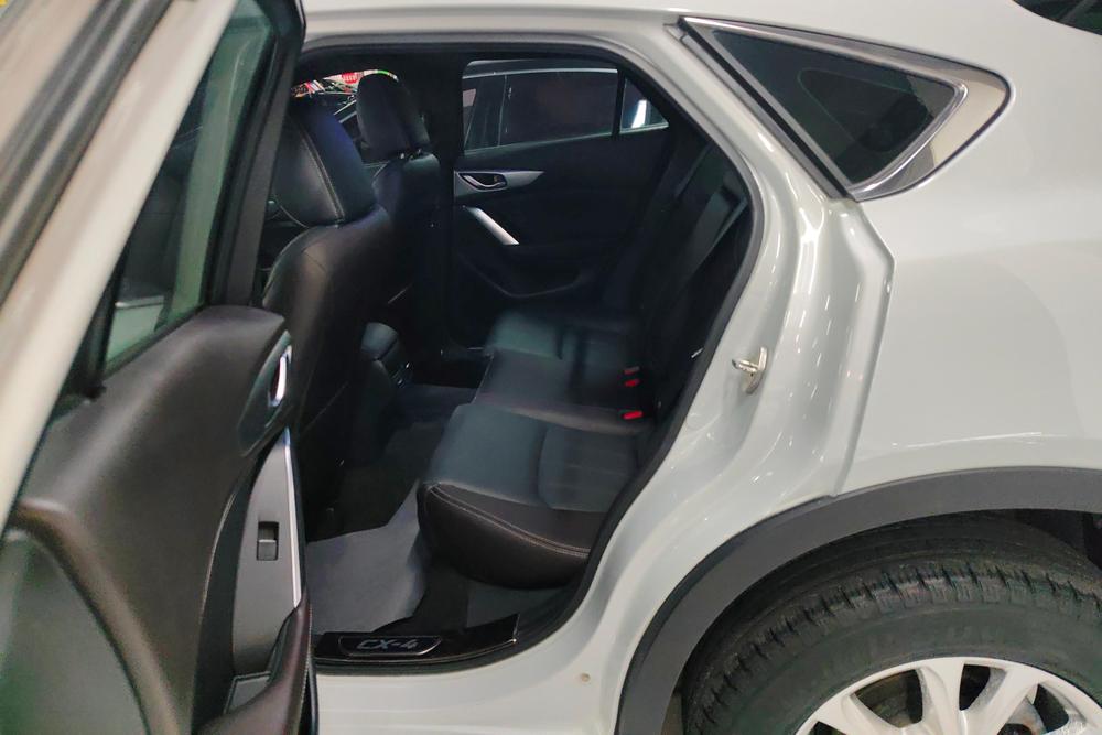 Mazda Mazda CX-4