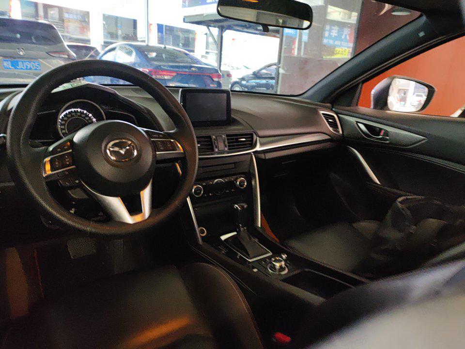 Mazda Mazda CX-4