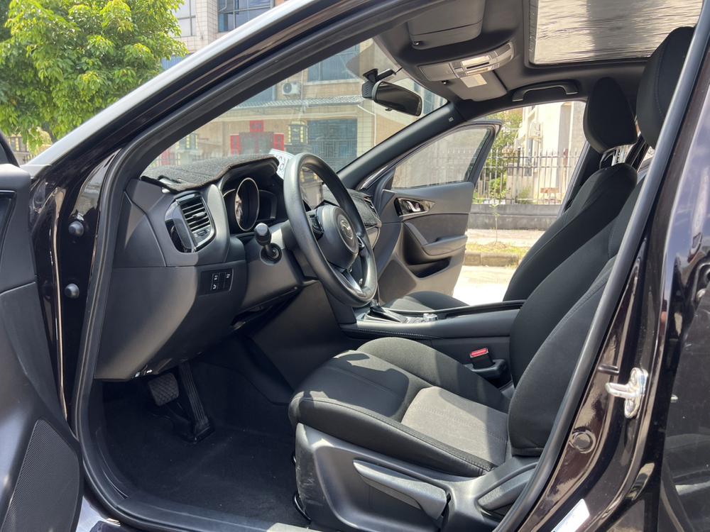 Mazda Mazda CX-4