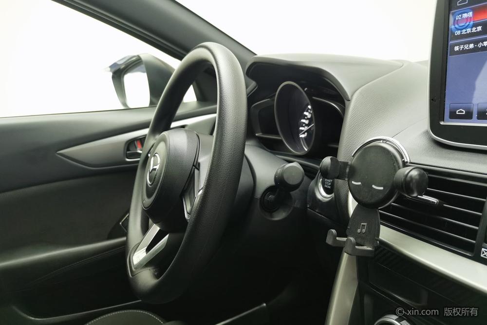 Mazda Mazda CX-4