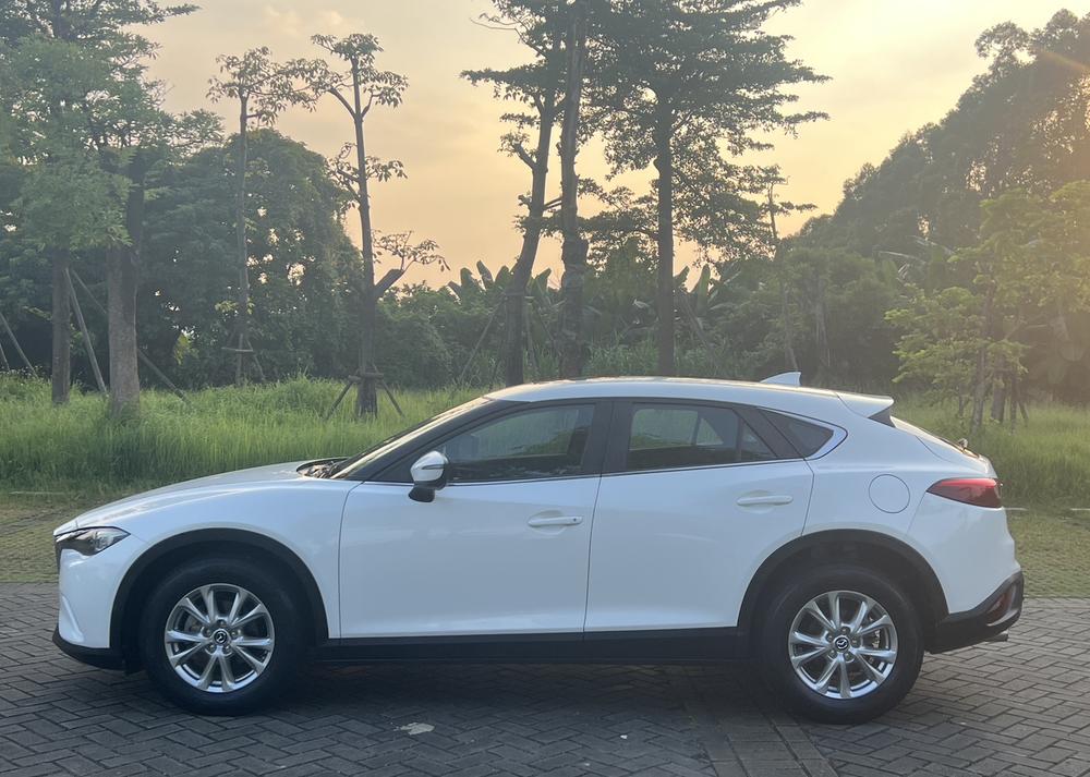 Mazda Mazda CX-4