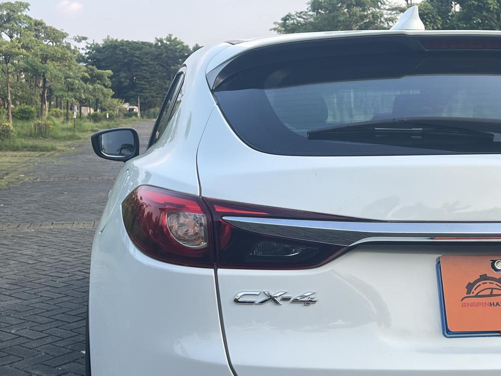 Mazda Mazda CX-4