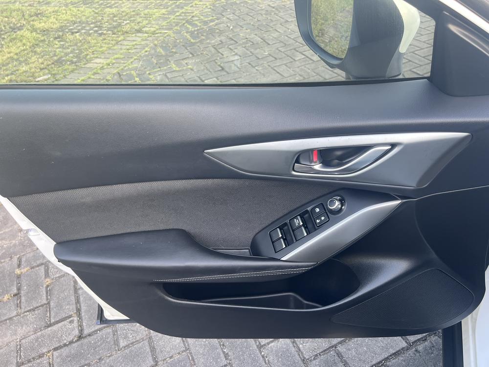 Mazda Mazda CX-4