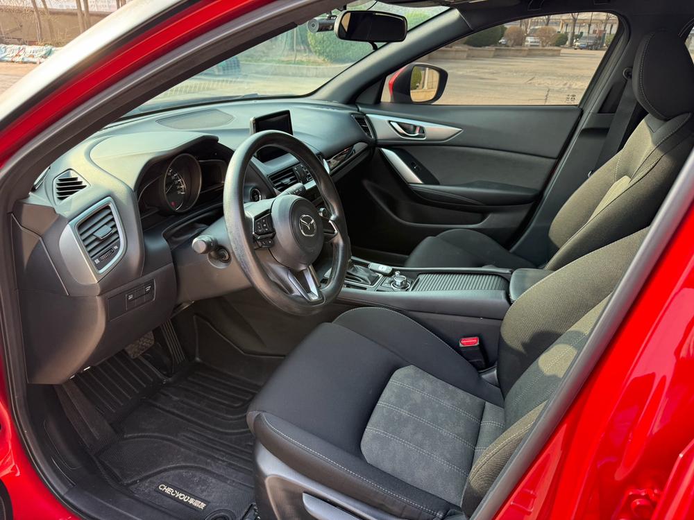 Mazda Mazda CX-4