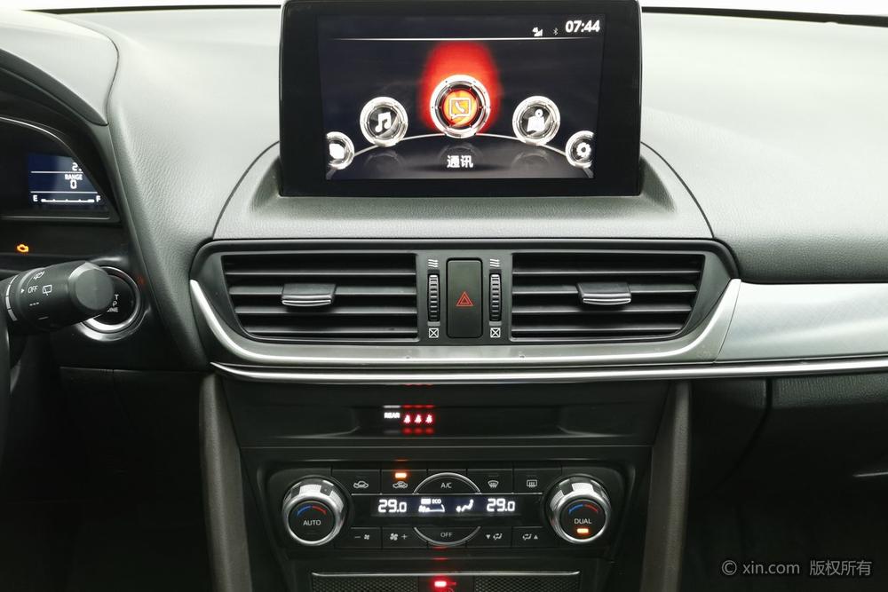 Mazda Mazda CX-4