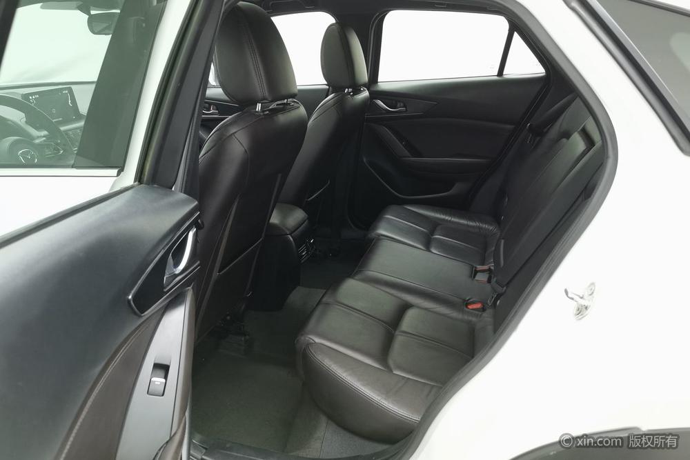 Mazda Mazda CX-4