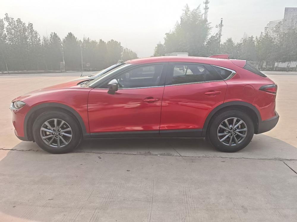 Mazda Mazda CX-4