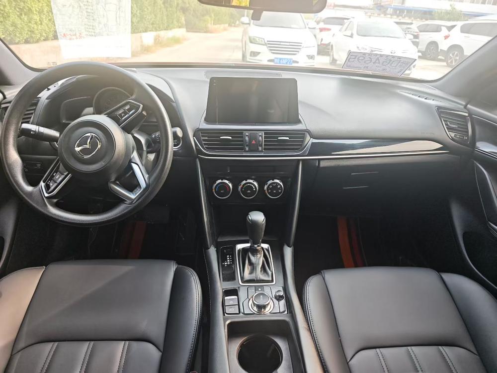 Mazda Mazda CX-4