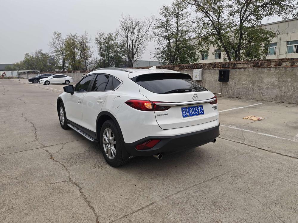 Mazda Mazda CX-4