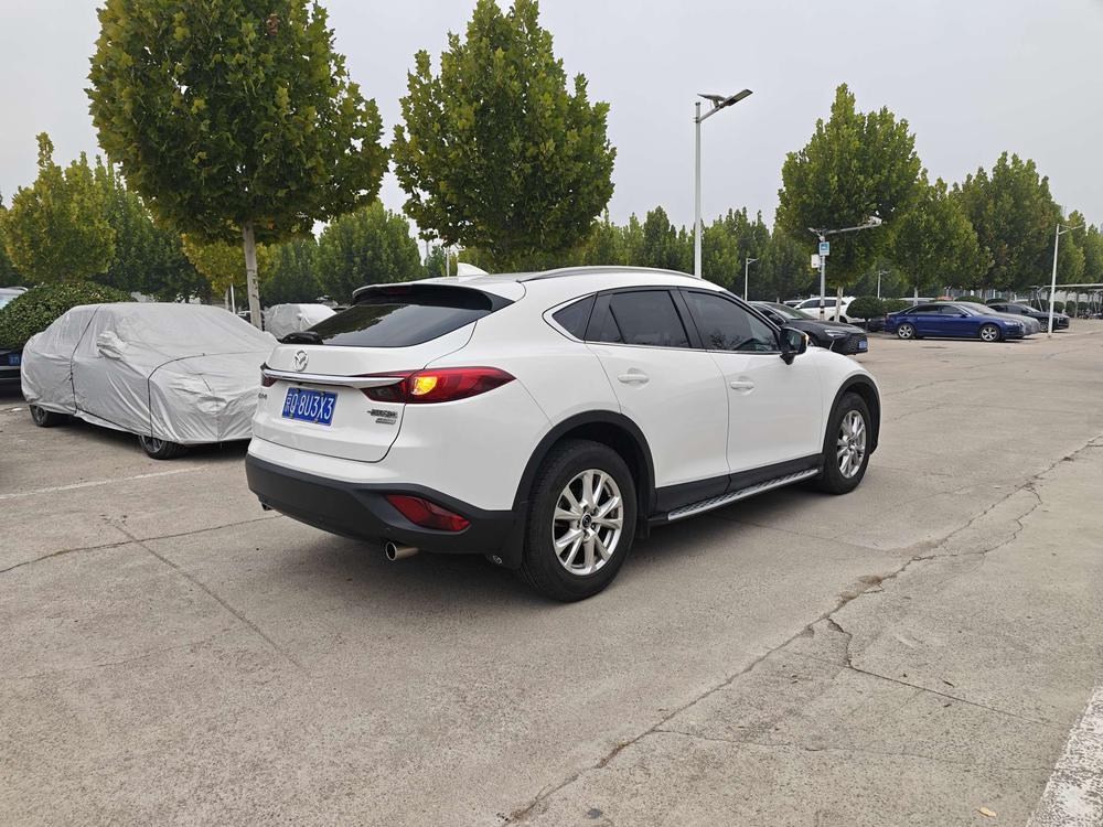 Mazda Mazda CX-4