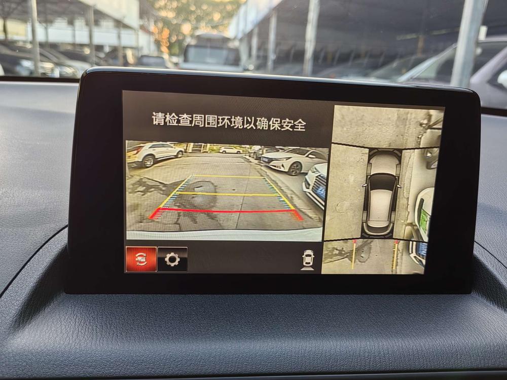 Mazda Mazda CX-4