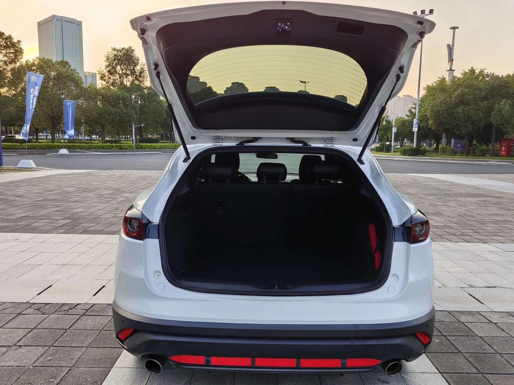Mazda Mazda CX-4