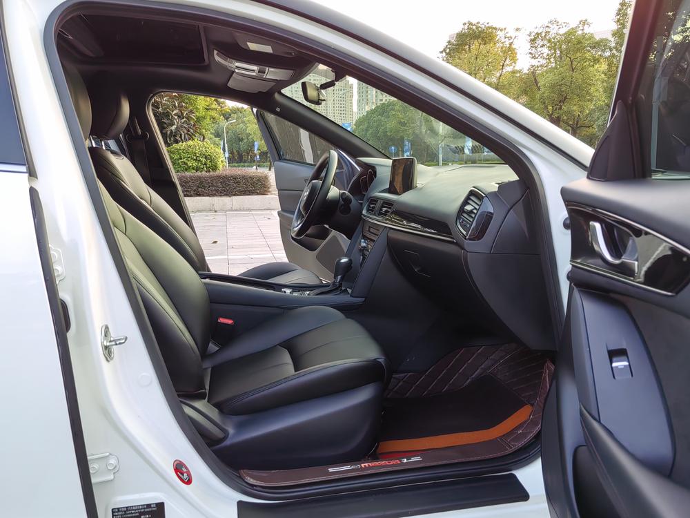 Mazda Mazda CX-4