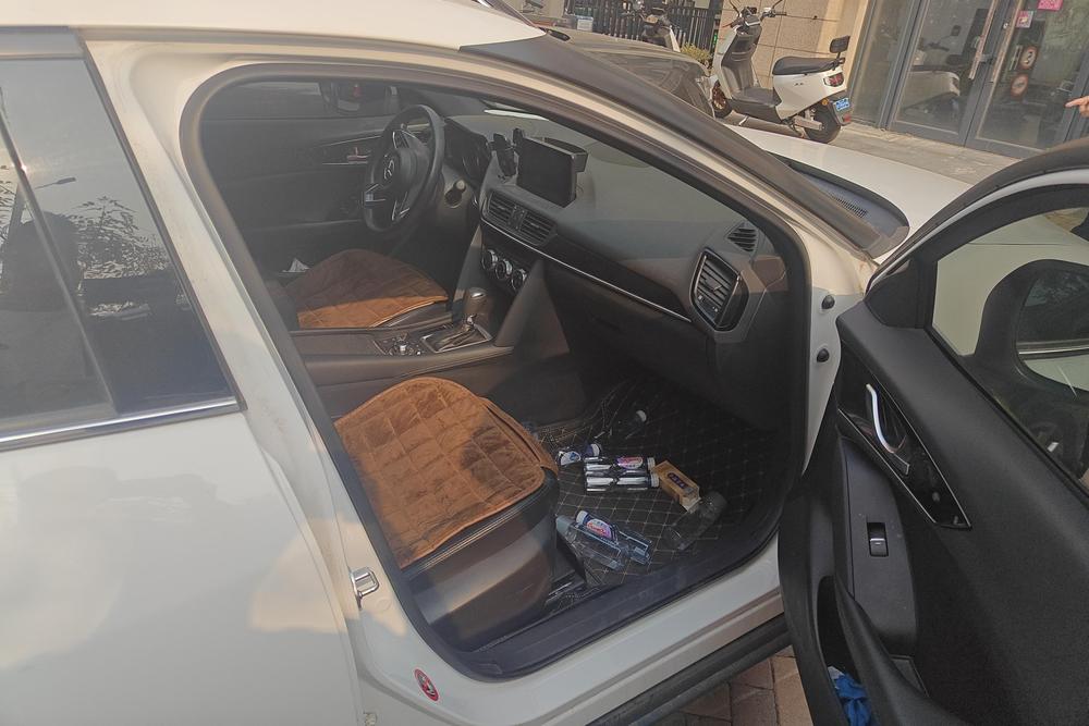 Mazda Mazda CX-4