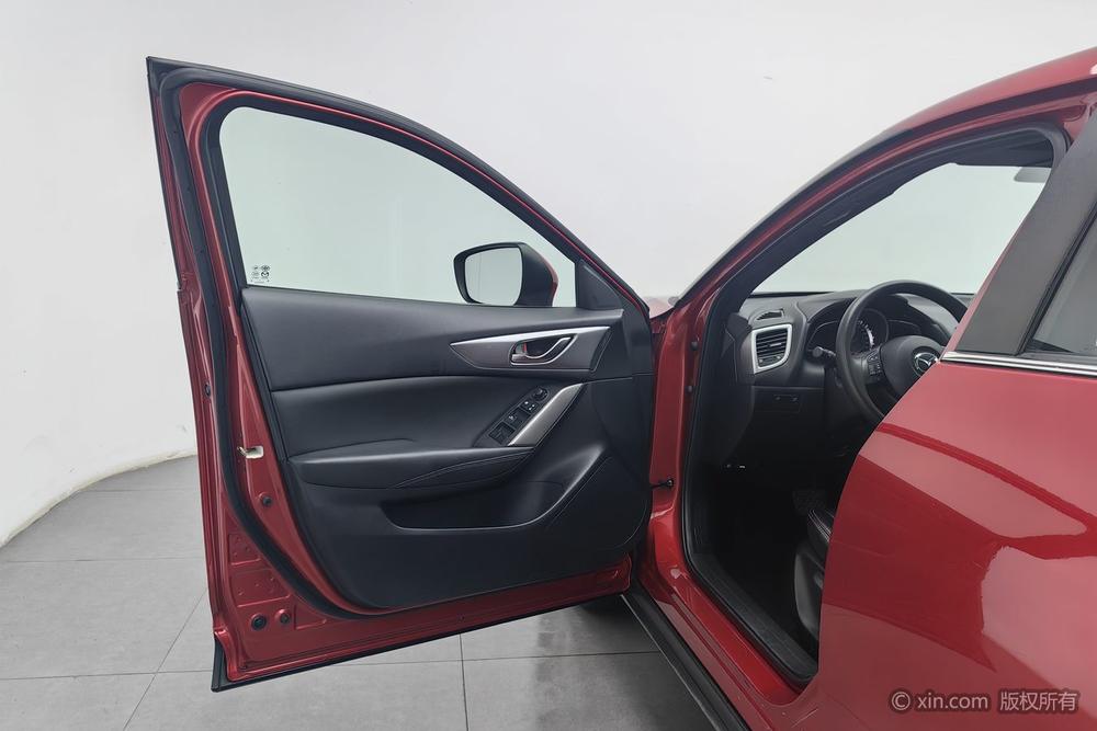 Mazda Mazda CX-4