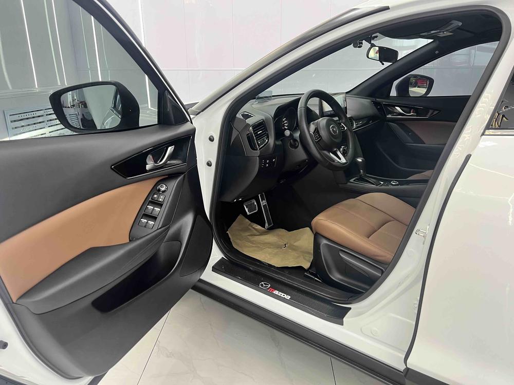 Mazda Mazda CX-4