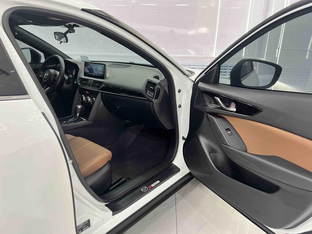 Mazda Mazda CX-4